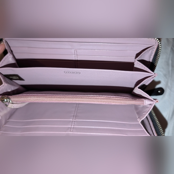 Coach Black Croc-Embossed Zip Around Wallet with Silver Logo - Picture 7 of 9